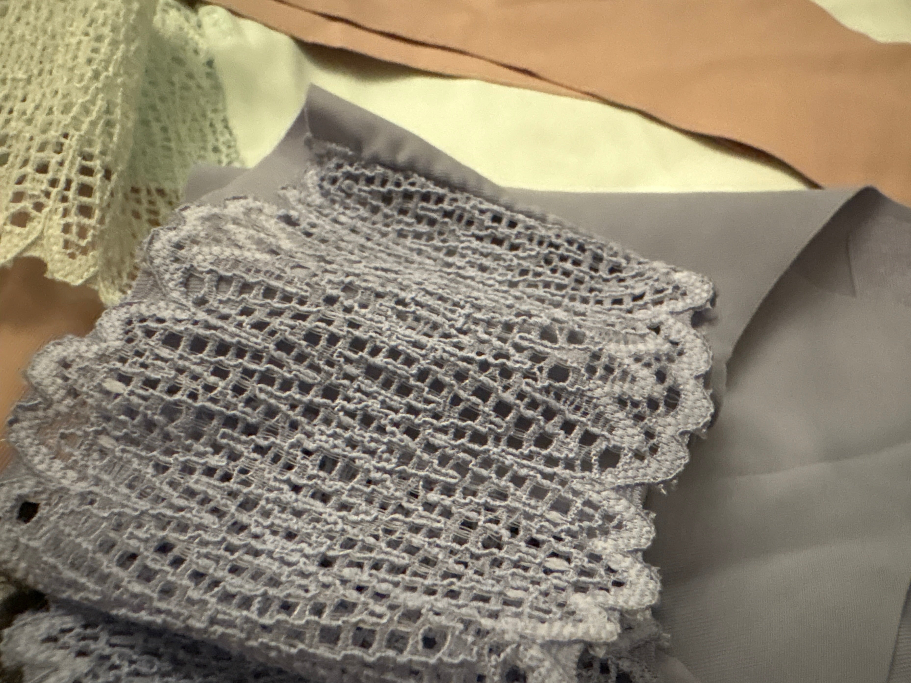 Kandy Seamless thongs