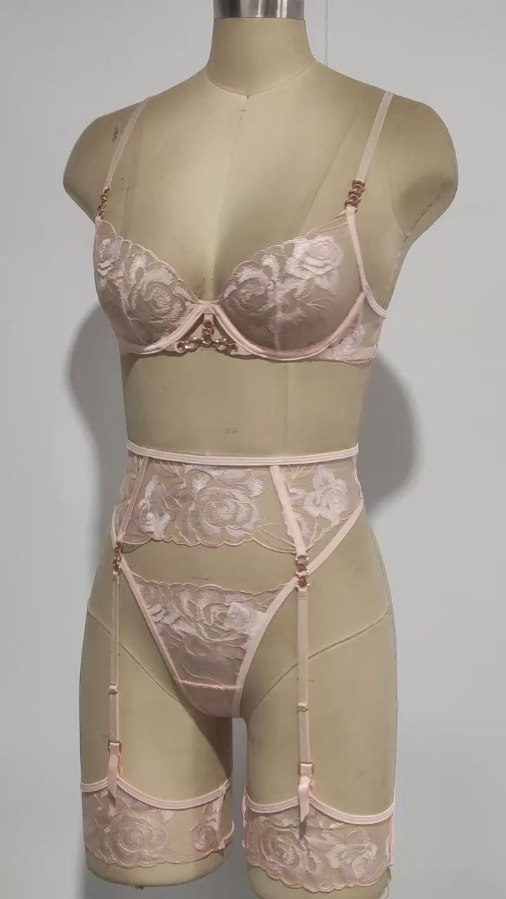 Cream Floral Lace 3-Piece Lingerie Set